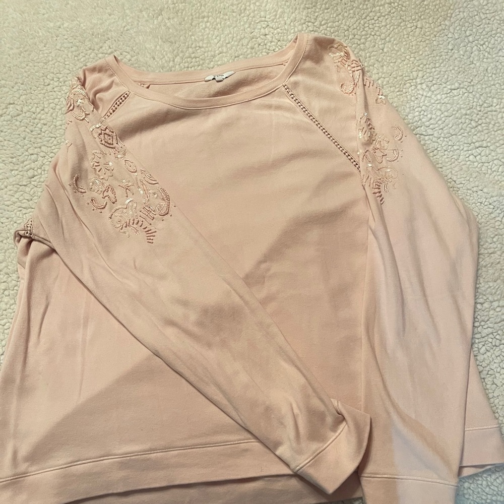 Light pink top